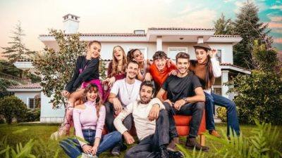 Öğrenci Evi 1.Sezon 10.Bölüm izle