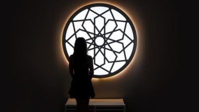 Love Is Blind, Habibi 1.Sezon 9.Bölüm izle