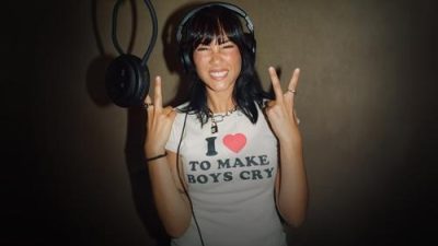 Aitana: Metamorphosis 1.Sezon 6.Bölüm izle