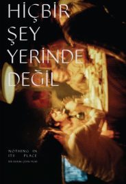 Hiçbir Şey Yerinde Değil