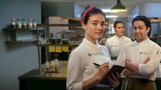 Tutkular Mutfağı 1.Sezon 8.Bölüm izle